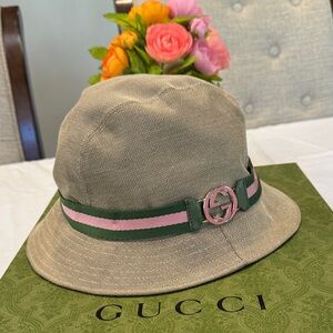 Authentic Gucci Tan Bucket Hat with Green and Pink Stripes